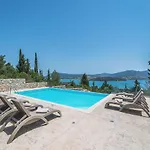 Villa Teachers Rock Lygia (Lefkada)