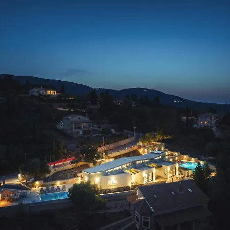 Vila Teachers Rock Lygia (Lefkada)